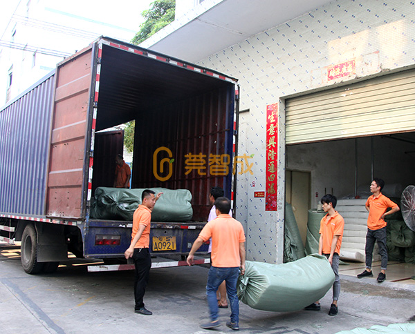 針扎棉裝車出貨 針扎棉裝車出貨