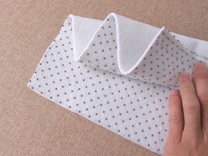 滴塑防滑無(wú)紡布源頭廠家 滴塑防滑無(wú)紡布源頭廠家