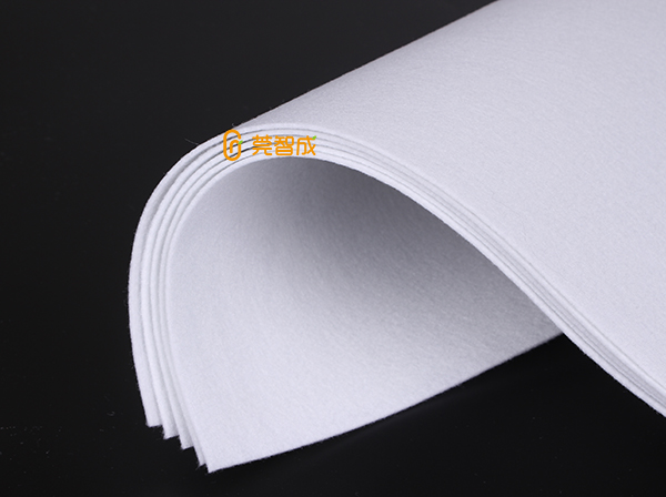 針刺無(wú)紡布土工布