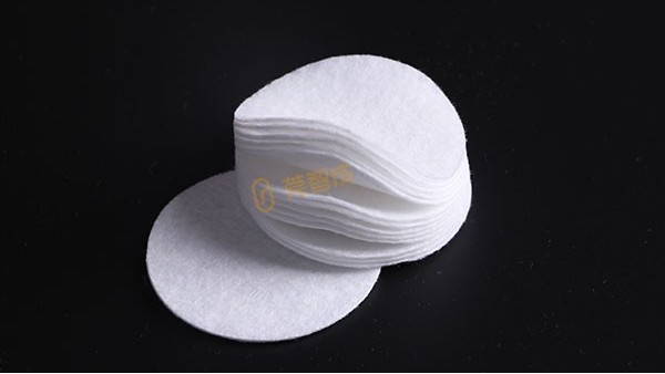 公共衛(wèi)生事件時(shí)期紡織產(chǎn)業(yè)轉(zhuǎn)型研究