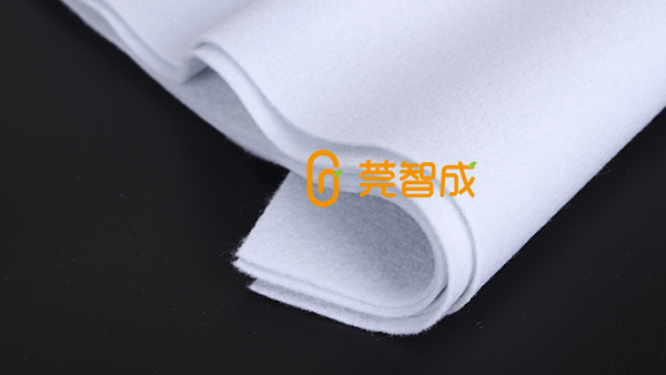 原料對(duì)針刺無(wú)紡布性能有什么影響