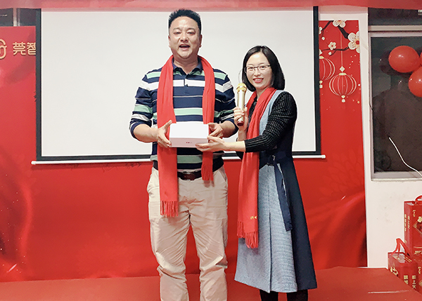 一等獎(jiǎng)獲得者 一等獎(jiǎng)獲得者