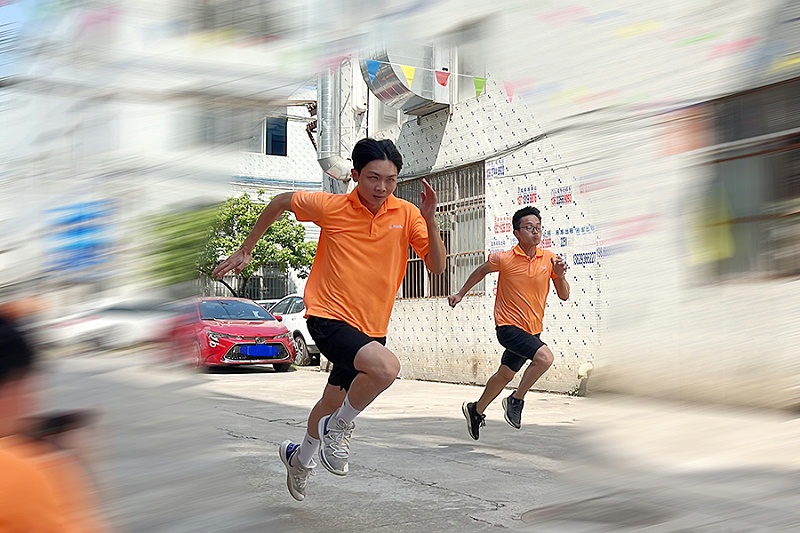 智成纖維十周年廠慶暨第八屆運動會 智成纖維十周年廠慶暨第八屆運動會