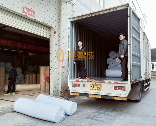 黑色針刺無紡布車隊 黑色針刺無紡布車隊