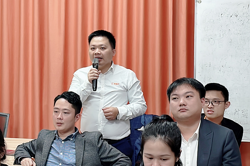 智成纖維第214期讀書會 智成纖維第214期讀書會