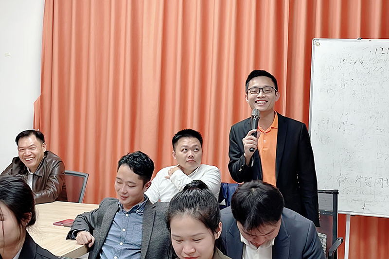 智成纖維第214期讀書會 智成纖維第214期讀書會