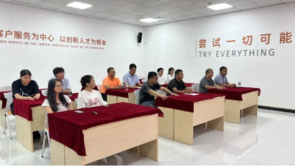 明月照古今 詩心共此時 | 智成無紡第370期讀書會