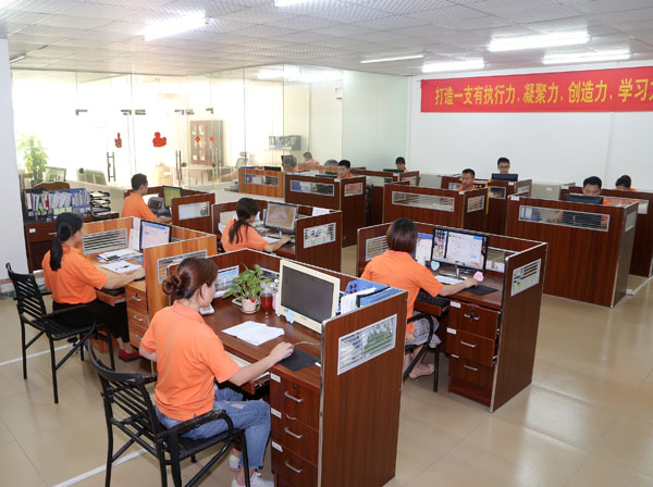 針刺無紡布供應(yīng)商