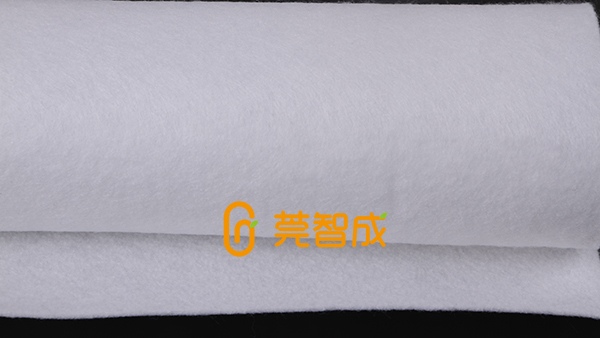 標(biāo)準(zhǔn)化生產(chǎn)滌綸針刺無(wú)紡布的廠家