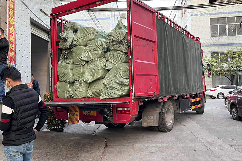 過濾無紡布裝車 過濾無紡布裝車