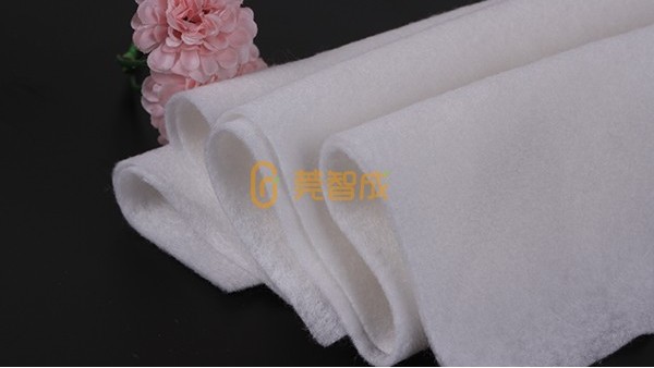 鮮花保水棉與花泥的區別