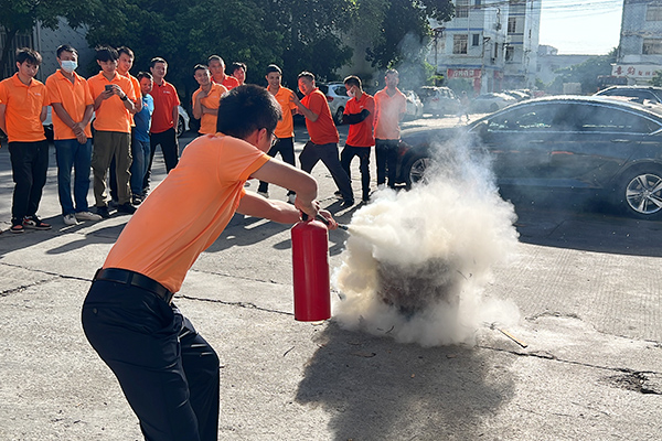 火災滅火器實操演練 火災滅火器實操演練